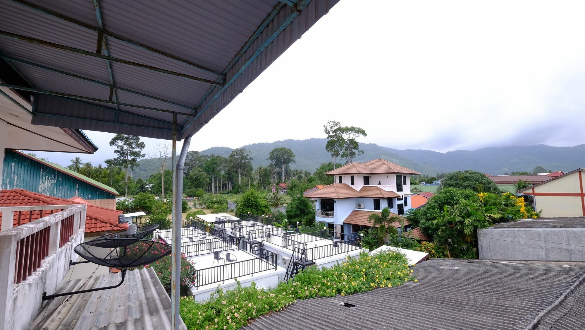 C.Samui Guesthouse Lamai Beach  Exterior foto